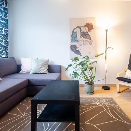 Flat With Balcony Near Bull Statue In Kadikoy Apartment Istanbul Ngoại thất bức ảnh