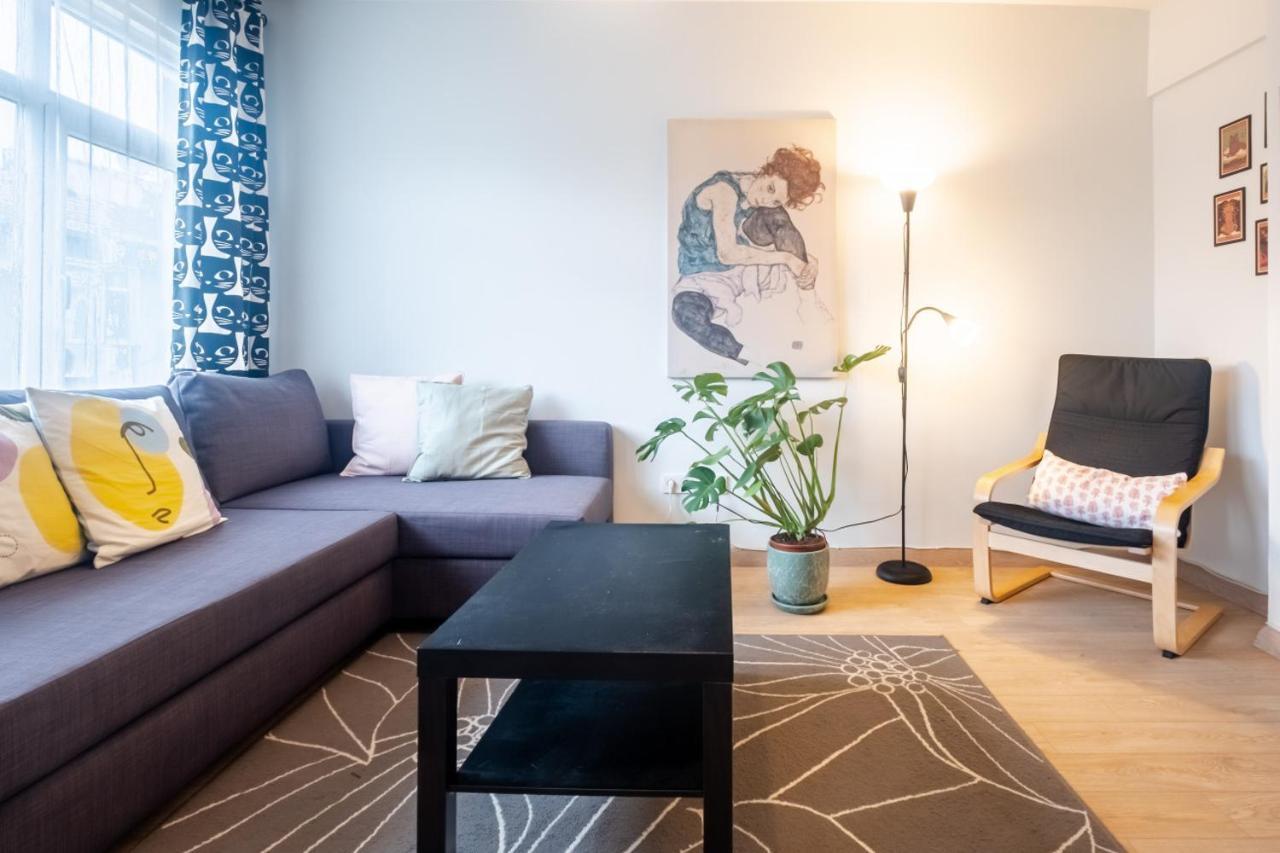 Flat With Balcony Near Bull Statue In Kadikoy Apartment Istanbul Ngoại thất bức ảnh